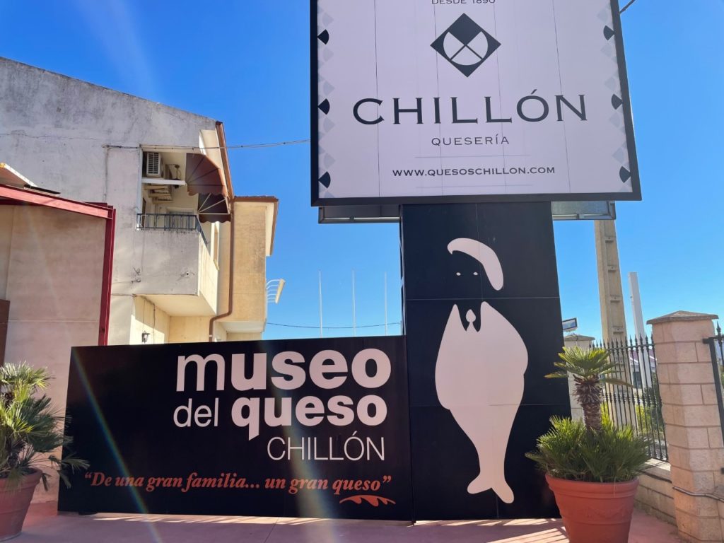 Chillón Cheese Museum